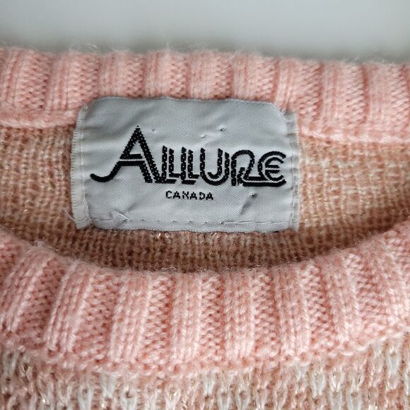 Allure Vintage Medium Sweater - Picture 6 of 6